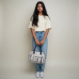 Glam So Chic NYC Graphic Faux Leather Purse Zip Top Closure